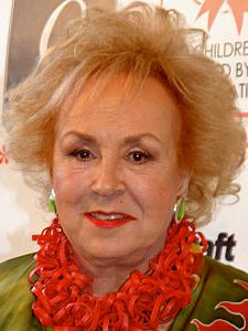 Doris Roberts