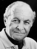 Robert Loggia